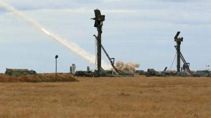 Донбасс: Правый сектор выставлен на блокпосты ВСУ, офицеры похищают топливо