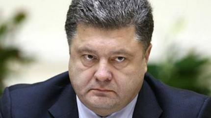 Порошенко одобрил ввод миротворцев на Донбасс Порошенко одобрил ввод миротворцев на Донбасс