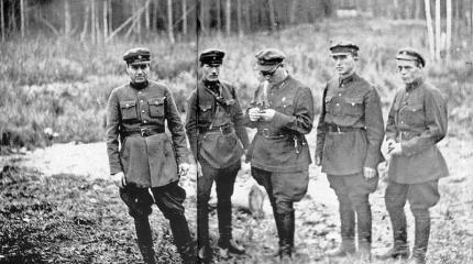 Черные мифы о Великой Отечественной: правда о войсках НКВД Черные мифы о Великой Отечественной: правда о войсках НКВД