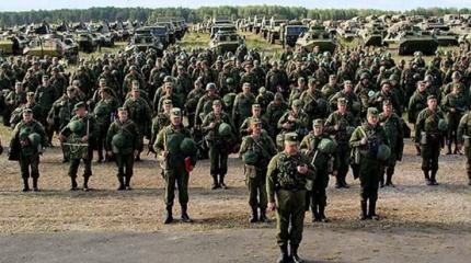 Минобороны РФ перебросило мотострелковый полк в Душанбе Минобороны РФ перебросило мотострелковый полк в Душанбе