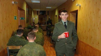 Русские не сдаются: об одном человеческом подвиге Русские не сдаются: об одном человеческом подвиге