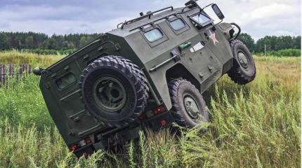Кому достанется самый мощный российский внедорожник «Тигр»