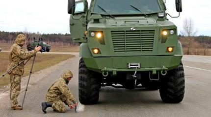 Сравнительные испытания новых образцов бронетехники на Украине Сравнительные испытания новых образцов бронетехники на Украине