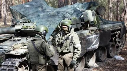 Российские войска перерезают линию обороны врага в Красноармейске Российские войска перерезают линию обороны врага в Красноармейске