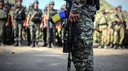 Украина перебрасывает вооруженные силы, подготовленные НАТО, в Донбасс