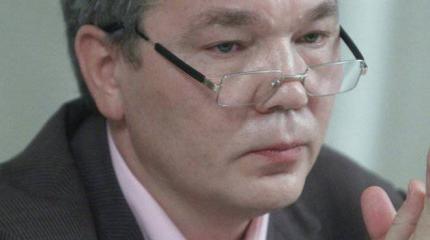 Калашников напомнил Коморовскому: русские танки освободили Польшу Калашников напомнил Коморовскому: русские танки освободили Польшу