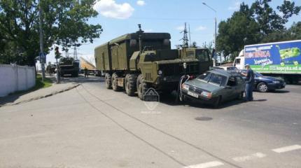 В Одессе зенитный комплекс  С-300 протаранил  автомобиль «Ваз 2108»