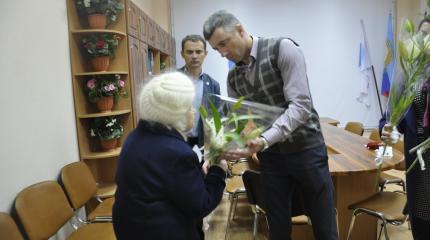 В Свердловске состоялось посмертное награждение бойцов Народной милиции В Свердловске состоялось посмертное награждение бойцов Народной милиции