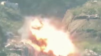 Боевики засняли жесткое попадание ракеты ПТРК «Метис» в сирийских военных Боевики засняли жесткое попадание ракеты ПТРК «Метис» в сирийских военных