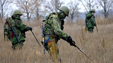 В Донбассе саперы разминировали территорию, с которой людей снабжают водой