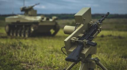 «Калашников» впервые показал боевые возможности «Соратника» на «Армии-2016» «Калашников» впервые показал боевые возможности «Соратника» на «Армии-2016»