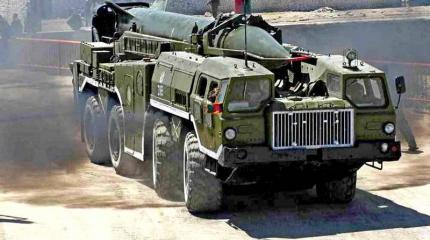Ракеты нацелились на саудовскую нефть Ракеты нацелились на саудовскую нефть