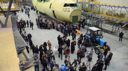 «Антонов» разработает новый транспортный самолет Ан-188 «Антонов» разработает новый транспортный самолет Ан-188