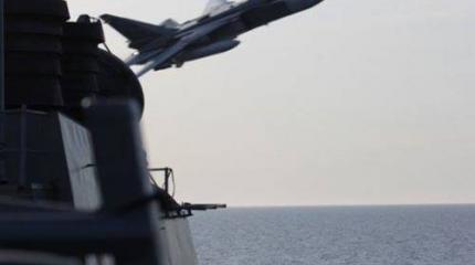 Российские военные объяснили зачем пугали американский эсминец Российские военные объяснили зачем пугали американский эсминец