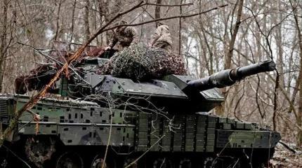 На редкий танк ВСУ STRV-122 начали ставить динамическую защиту "Контакт-1"