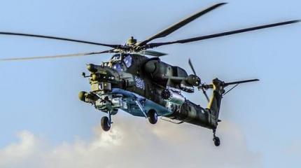 Боевой вертолёт Ми-28Н распугал отдыхающих на пляже в Подмосковье Боевой вертолёт Ми-28Н распугал отдыхающих на пляже в Подмосковье
