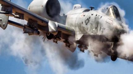 Чем американцы A-10 Thunderbolt II заменят?