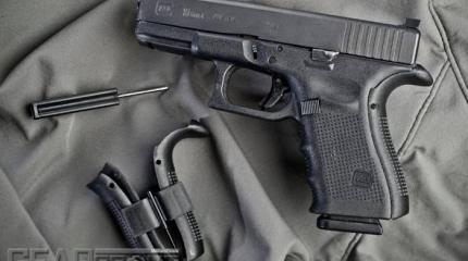 Компания Glock представили накладки на пистолетную рукоятку в форме «бобровый хвост» Компания Glock представили накладки на пистолетную рукоятку в форме «бобровый хвост»