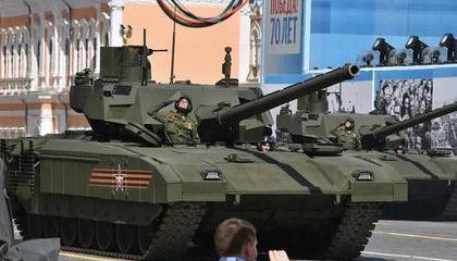 Российская армия получит на вооружение 2300 танков «Армата» Российская армия получит на вооружение 2300 танков «Армата»