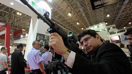 Во что капиталисты превратили советский автомат: заграничные метаморфозы АК Во что капиталисты превратили советский автомат: заграничные метаморфозы АК