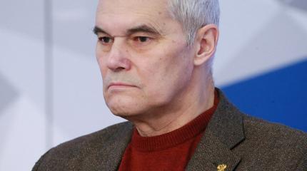 Сивков о новом авианосце России: нужно наносить удар авиационным кулаком