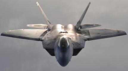 F-22 и F-35 против С-300, С-400 и С-500 — кто кого? F-22 и F-35 против С-300, С-400 и С-500 — кто кого?
