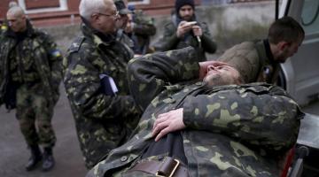 Пьянство в украинской армии: успокоить «героев» помогает оружие