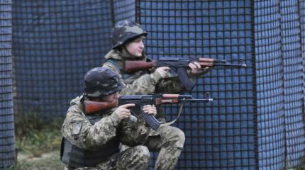 Восточная Европа усиленно вооружается Восточная Европа усиленно вооружается