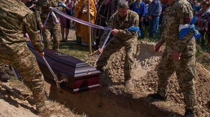 80 тысяч «двухсотых»: ЦИПсО готовит украинцев к озвучке Зеленским потерь