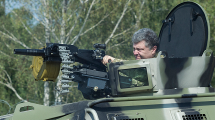 5 страшных поражений ВСУ, которые Порошенко выдает за победы