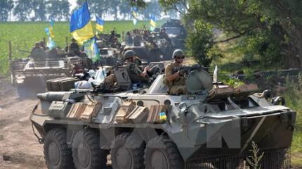 В Киеве призвали готовится к большой войне в Донбассе В Киеве призвали готовится к большой войне в Донбассе