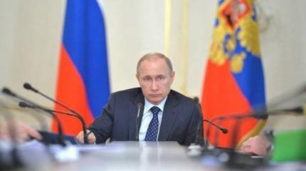 Путин провел секретное военное совещание Путин провел секретное военное совещание