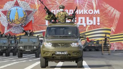 У отказа от техники на Параде Победы есть три причины. Пора это признать