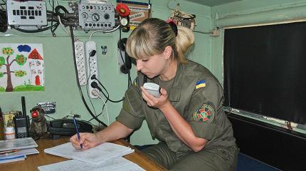 Радисты ВСУ "шпарят" в эфире открытым текстом Радисты ВСУ "шпарят" в эфире открытым текстом