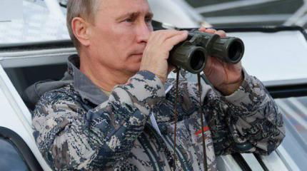 Путину подарили ключи от «мирного неба» Путину подарили ключи от «мирного неба»