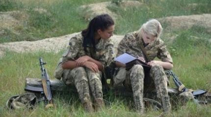Зрада! Женщин, воюющих на Донбассе, унизили в штабе АТО