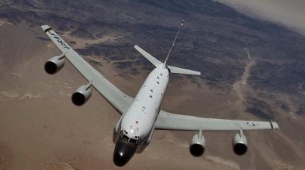 Самолет ВВС США приблизился к Калининградской области Самолет ВВС США приблизился к Калининградской области