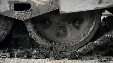 Появилось фото Т-72Б3М с новой "прической" в зоне СВО