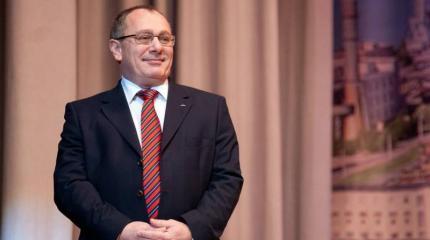 Михаил Будниченко: «АПЛ «Ясень» впервые позволяет реализовать новую функцию – стратегического неядерного сдерживания» Михаил Будниченко: «АПЛ «Ясень» впервые позволяет реализовать новую функцию – стратегического неядерного сдерживания»