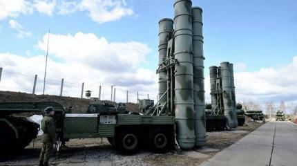 ВКС России до конца года получат три полковых комплекта ЗРК С-400 ВКС России до конца года получат три полковых комплекта ЗРК С-400