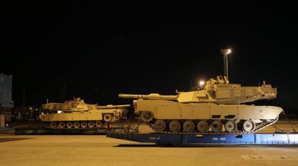 Зачем американцы наводняют Прибалтику тяжелым вооружением? Зачем американцы наводняют Прибалтику тяжелым вооружением?