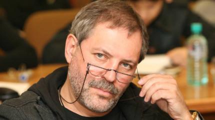 Леонтьев: заказчик требует от Украины полномасштабную войну с Россией