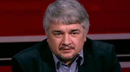 Военный эксперт Ищенко перечислил цели «ядерной истерики» США на Украине