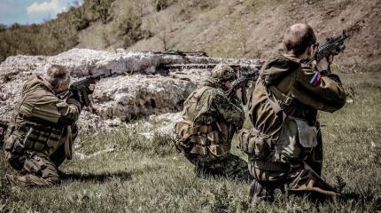 Война на Донбассе будет продолжаться до распада Украины Война на Донбассе будет продолжаться до распада Украины