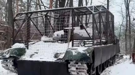 Странный гибрид самоходки 2С19 "Мста-С" и танка Т-72 замечен у ВСУ