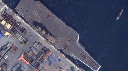 Новый китайский авианосец: первые спутниковые снимки Новый китайский авианосец: первые спутниковые снимки