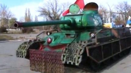 Танки Т-34 и ИС-3 помогли ополченцам Донбасса в 2014 году