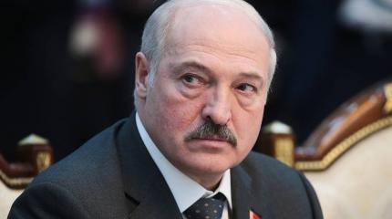 Лукашенко обеспокоен притоком в Белоруссию оружия с Украины