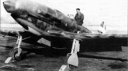 Опытный истребитель FIAT G.50V. Италия Опытный истребитель FIAT G.50V. Италия