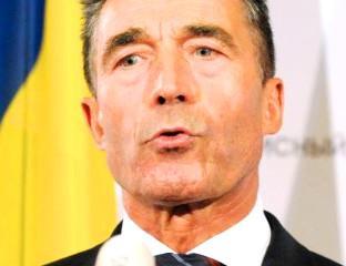 Советник Порошенко Расмуссен передал главе Пентагона «особую просьбу» Советник Порошенко Расмуссен передал главе Пентагона «особую просьбу»